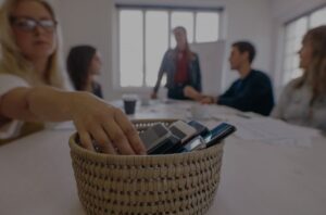 How to Detox Your Digital Life in 3 Steps